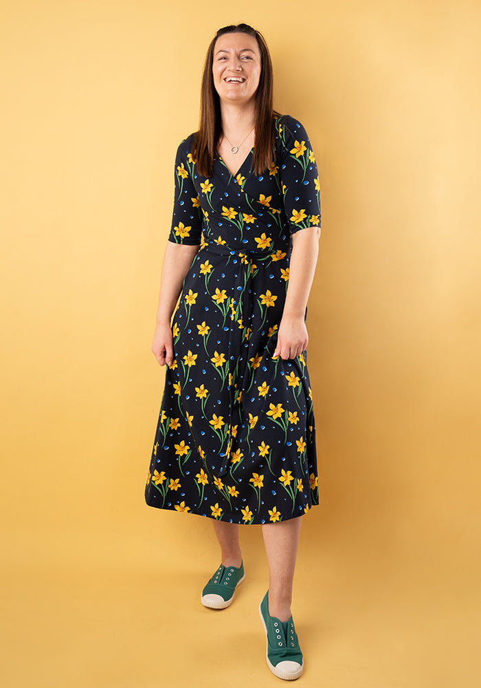 Anara Daffodils Print Cotton Midi Dress