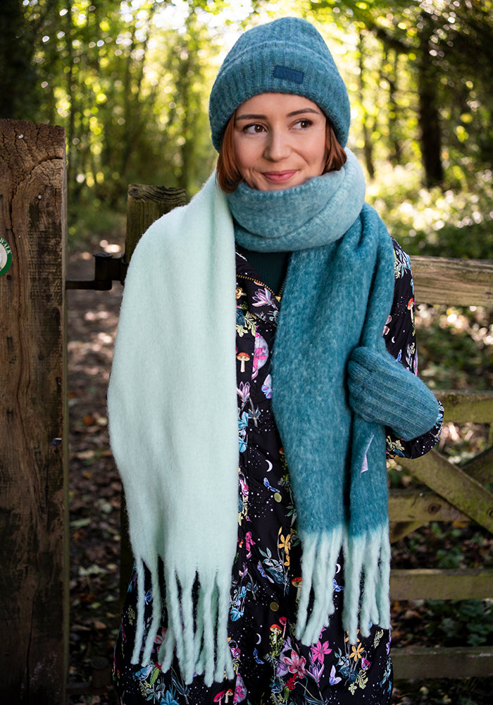 Teal Two Tone Cosy Knitted Scarf